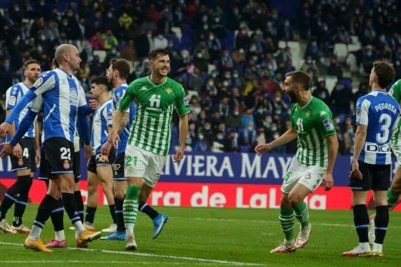 Arrolla el Betis 4-1 a Espanyol