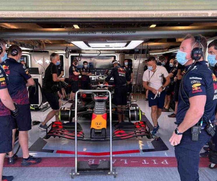 Ya trabaja Checo con el RB18