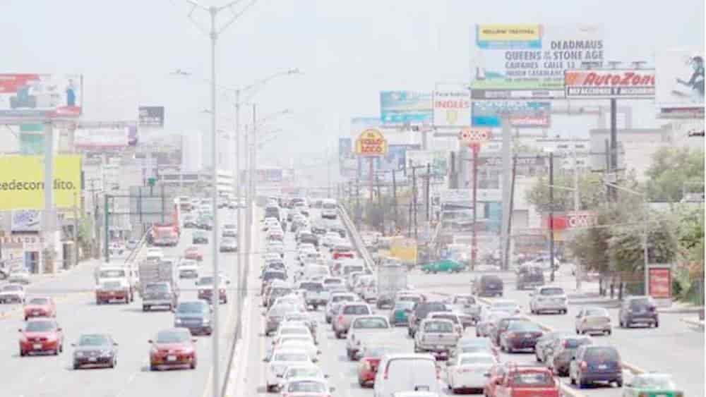 Es la segunda ciudad del país con mayor contaminación visual Es la segunda ciudad del país con mayor contaminación visual