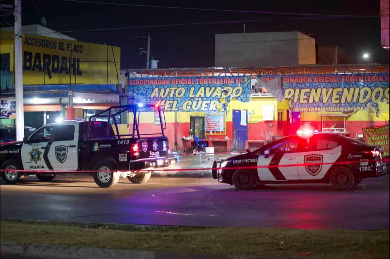 En un ataque a balazos al interior de un Car Wash, dejó como saldo un trabajador ejecutado y un cliente con impactos de arma de fuego