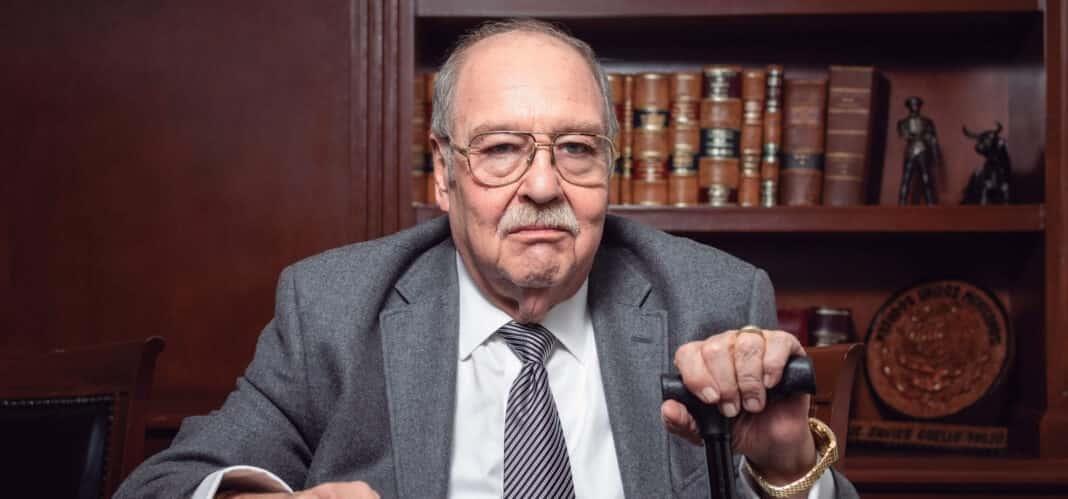 Invitan a sumarse a demanda contra Hugo López-Gatell
