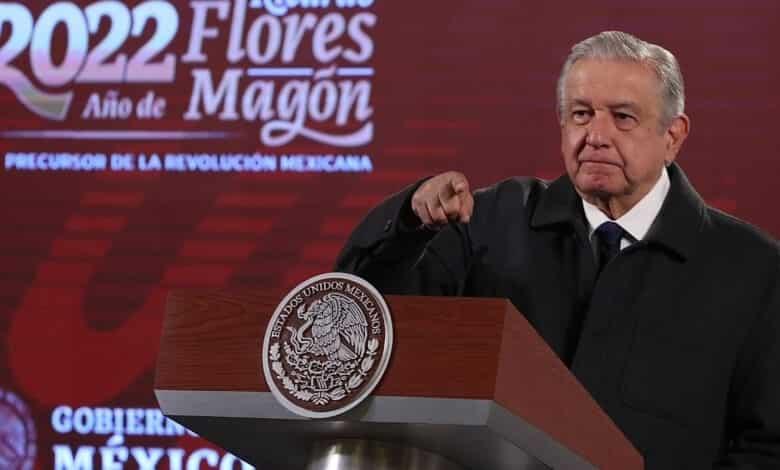 AMLO solicitará ayuda a PJ para destrabar venta de Banamex