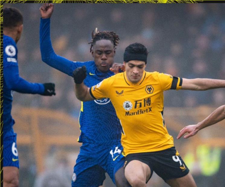Actualiza EPL requisitos para suspender juegos por Covid