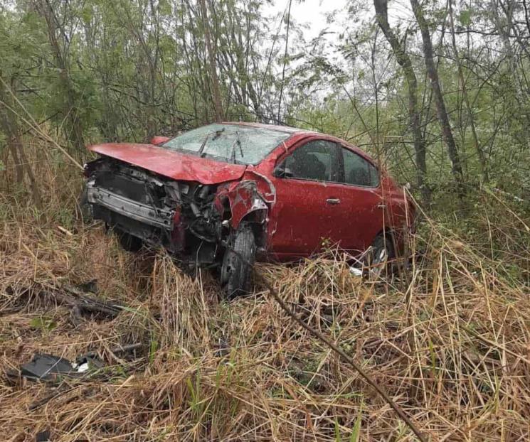 Choca contra matorrales en Montemorelos