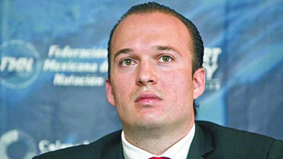 Reconoce Conade a Todorov pese a desconocimiento de FINA