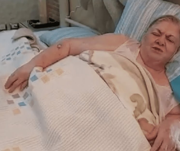 Está Paquita bajo tratamiento médico