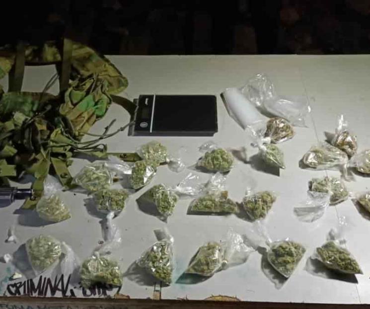 Arrestan a 3 hombres con droga en el Penny Riel