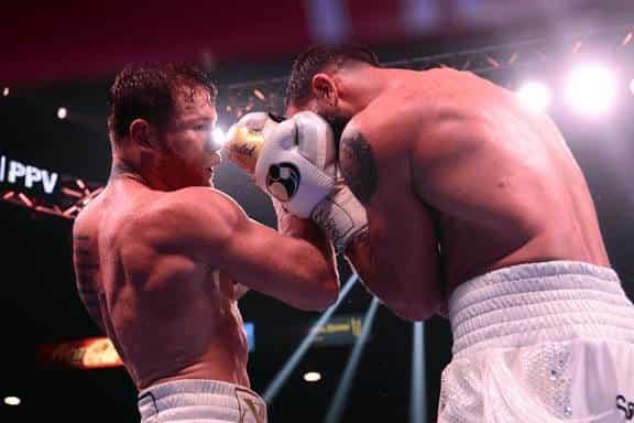 Primer rival de Canelo en 2022 podría saberse este sábado