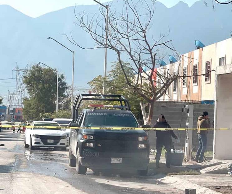Ejecutan a mujer en la puerta de su casa