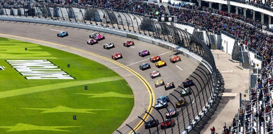 Arrancan con frío las 24 horas de Daytona