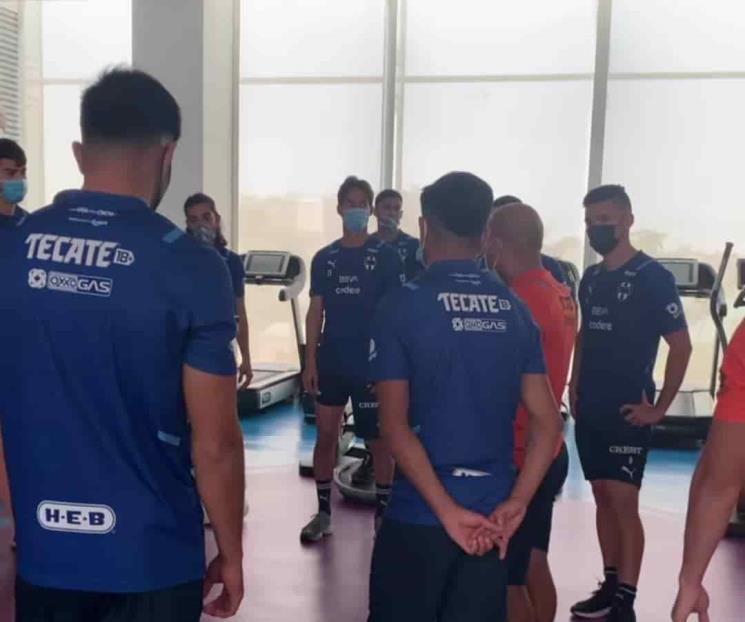 Rayados ya entrenó en Abu Dhabi