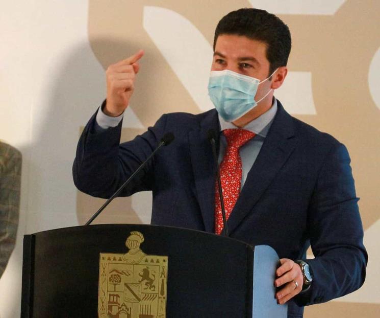 Propondrá Samuel obligatoriedad de clases presenciales