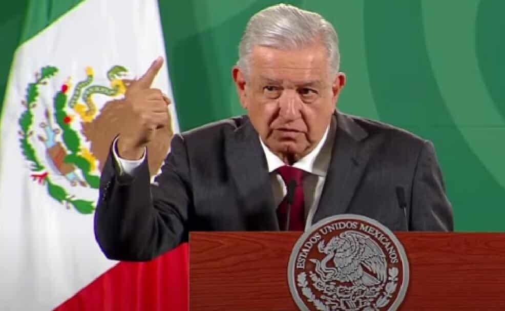 Hay mucho ratero de grandes ligas en NL: AMLO