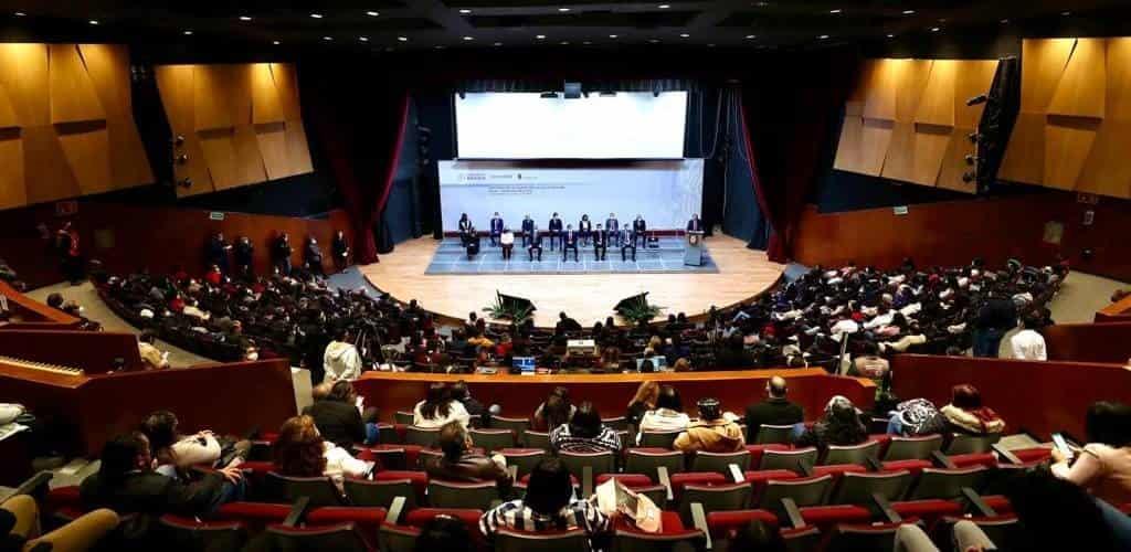Inicia clases presenciales sin contratiempos