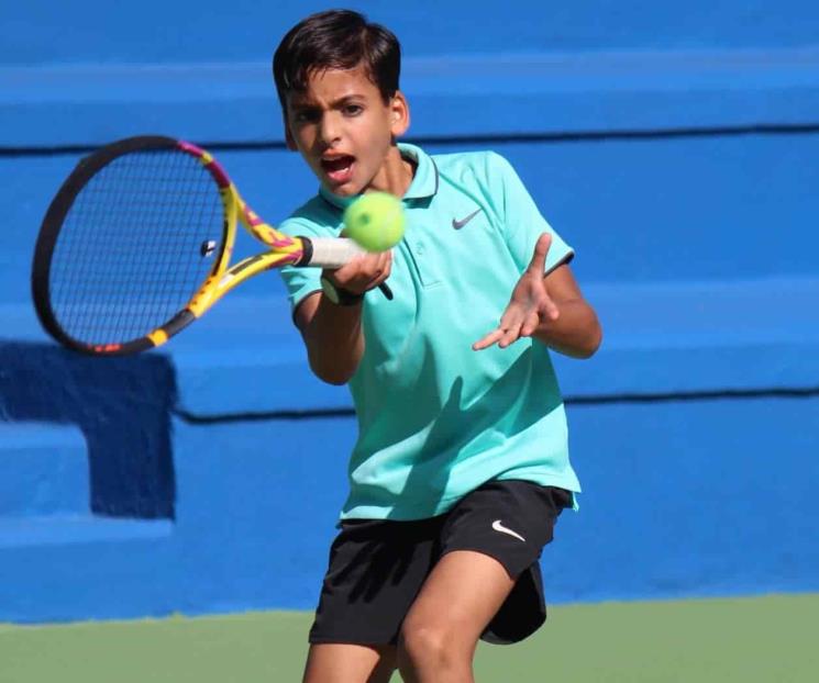 Se juega estatal de tenis