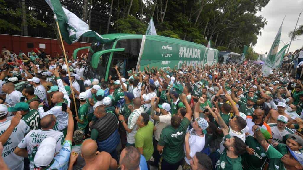 Parte Palmeiras rumbo a Abu Dhabi para el Mundial de Clubes