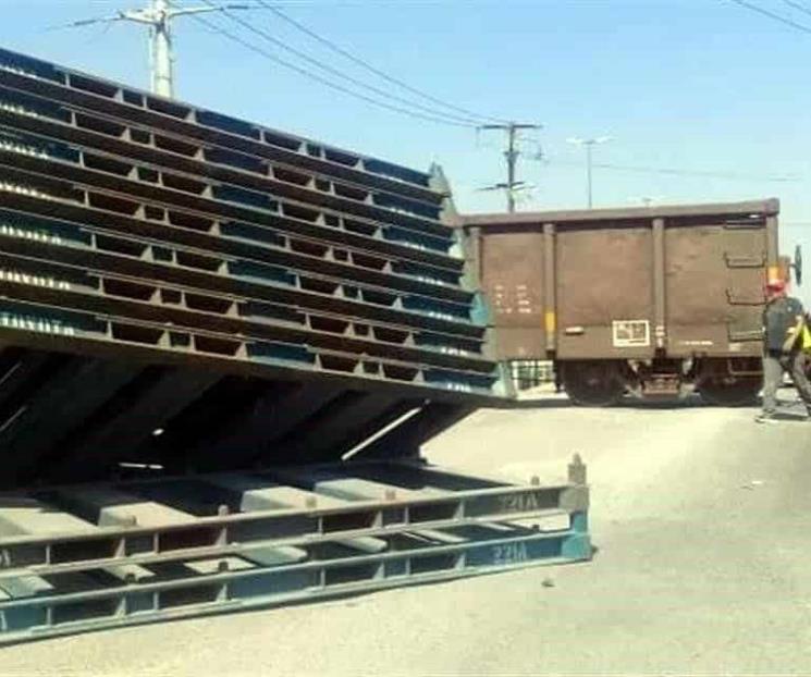 Embiste ferrocarril a tráiler