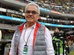 Álvaro Dávila explota contra Orbelín y Romo