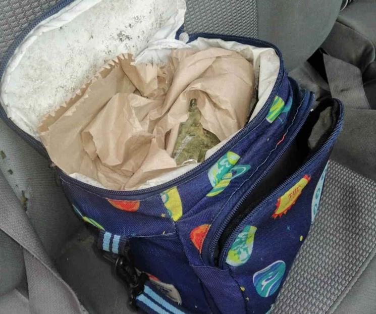 Cae con mariguana en lonchera