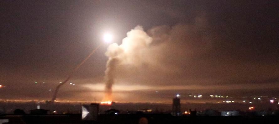 Israel ataca Siria, mata a soldado
