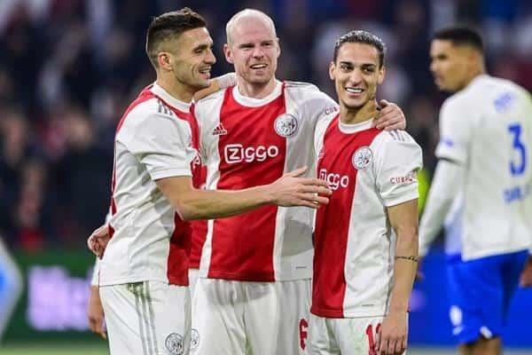 Avanza el Ajax de Álvarez a SF de Copa de Holanda