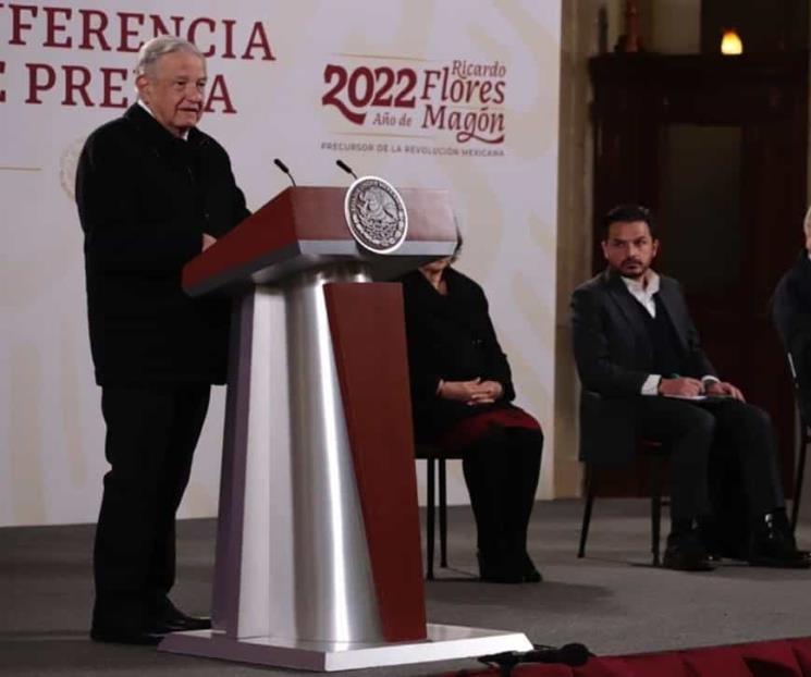 AMLO asegura a Kerry que reforma eléctrica no afecta T-MEC