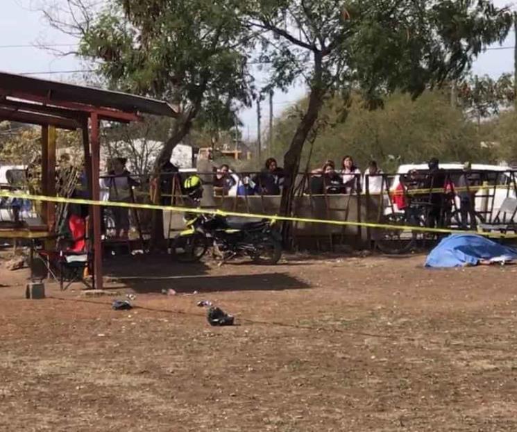 Ejecutan a espectador en campo de beisbol