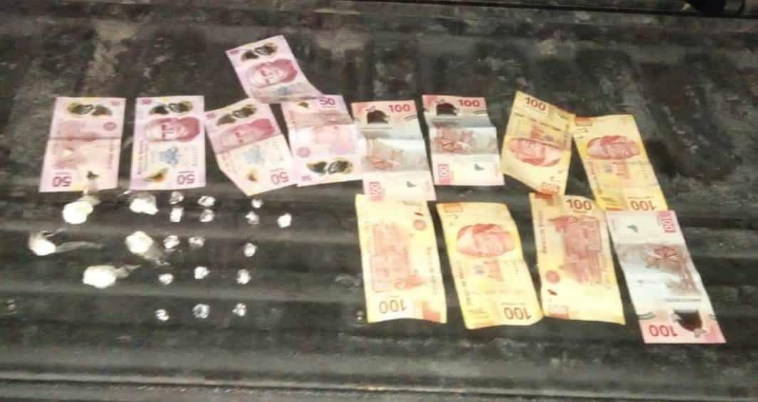 Arrestan a encargado de bar con droga Arrestan a encargado de bar con droga