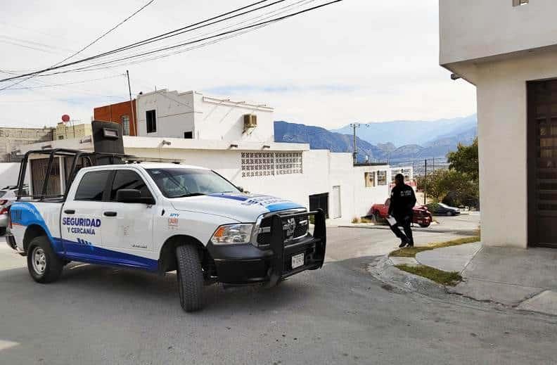 Ejecutan a joven en su camioneta Ejecutan a joven en su camioneta