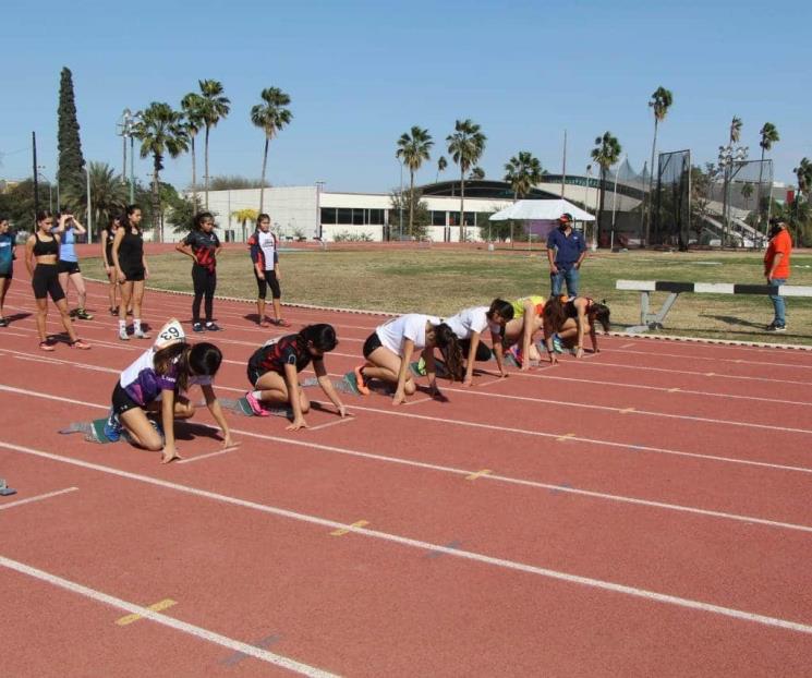 Compiten juveniles en Copa Invernal de Atletismo 2022 Compiten juveniles en Copa Invernal de Atletismo 2022