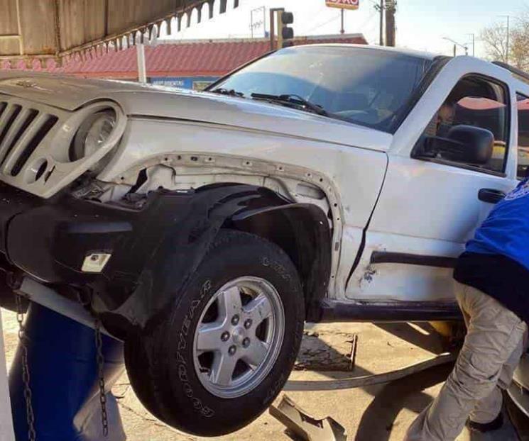Choca y resulta lesionado Choca y resulta lesionado