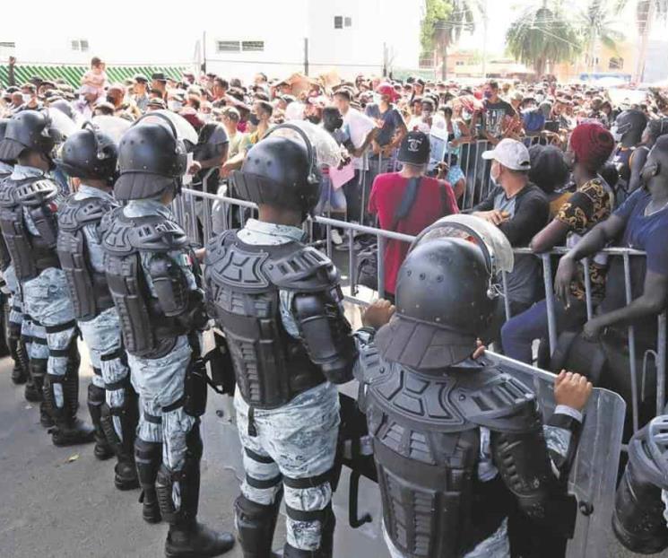 Suspenden caravana migrante