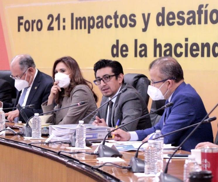 Chocan economistas y CFE por impacto en la hacienda Chocan economistas y CFE por impacto en la hacienda