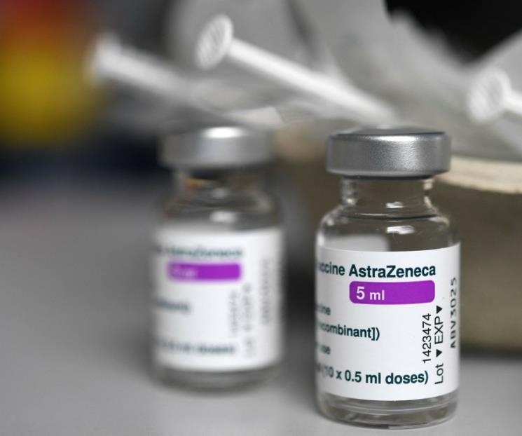 ¿Qué vacuna causa más molestias, SputnikV o AstraZenenca?