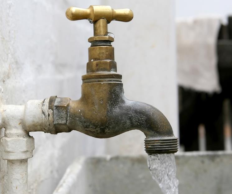 Piden que Culiacán haga descuento a adultos mayores en agua