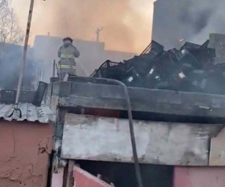 Se quema negocio en Apodaca Se quema negocio en Apodaca