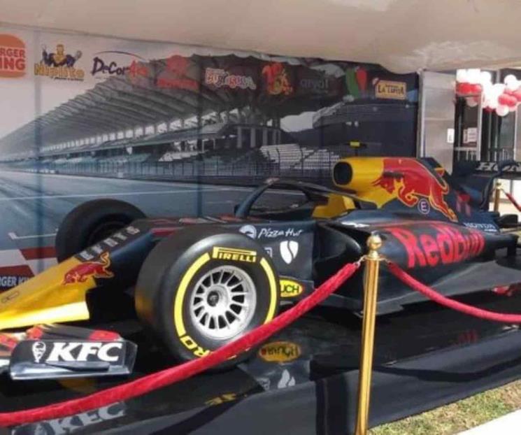 Tiene Mérida auto réplica del RB de Checo Pérez en 2021 Tiene Mérida auto réplica del RB de Checo Pérez en 2021