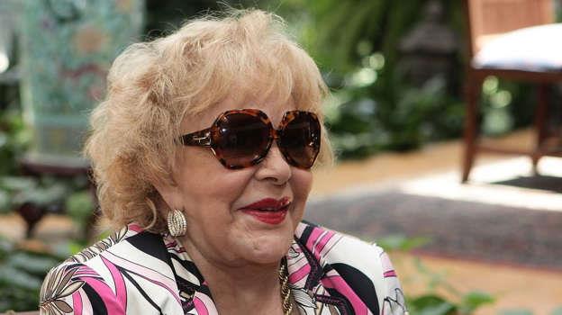 Silvia Pinal regresa a los escenarios tras vencer al Covid