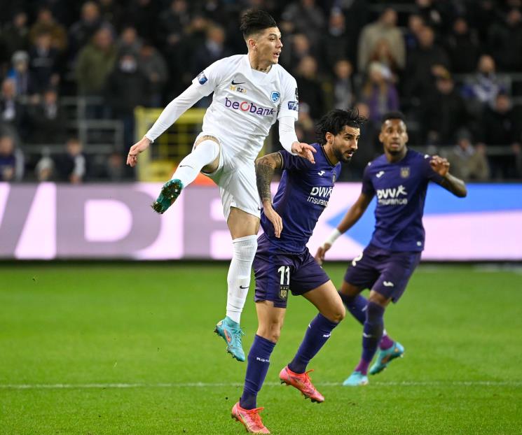 Expulsado Arteaga en derrota del Genk