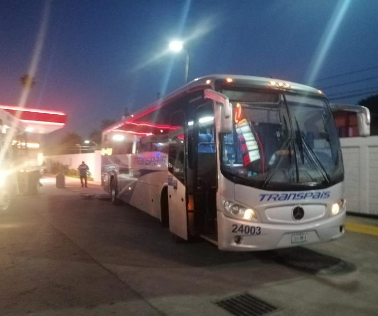 Cierran gasolinera por accidente vial en Montemorelos Cierran gasolinera por accidente vial en Montemorelos
