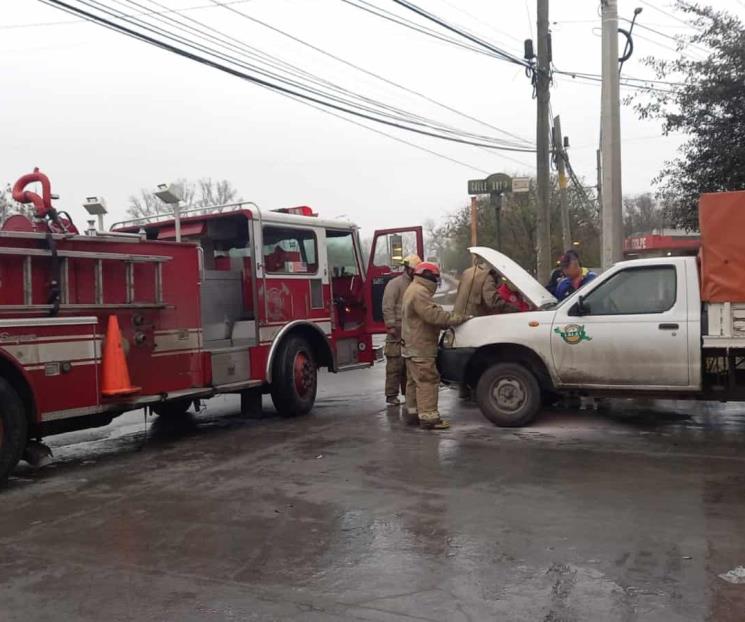 Se incendia camioneta en Montemorelos Se incendia camioneta en Montemorelos