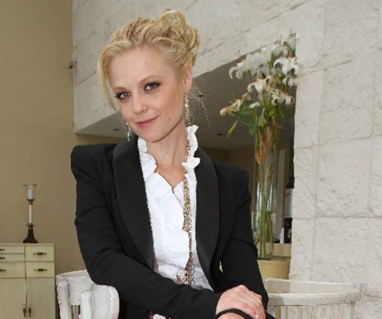 Ana Layevska ruega por la paz