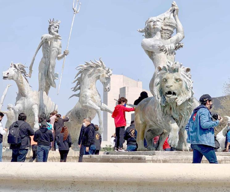 Inicia remodelación de la Macroplaza