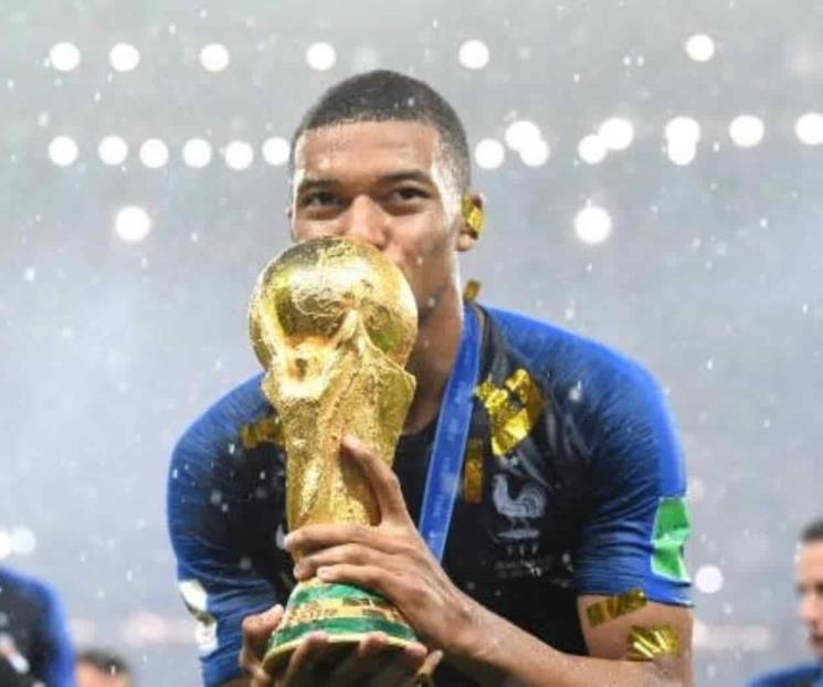 Que Mbappé abre posibilidad de renovar con PSG Que Mbappé abre posibilidad de renovar con PSG