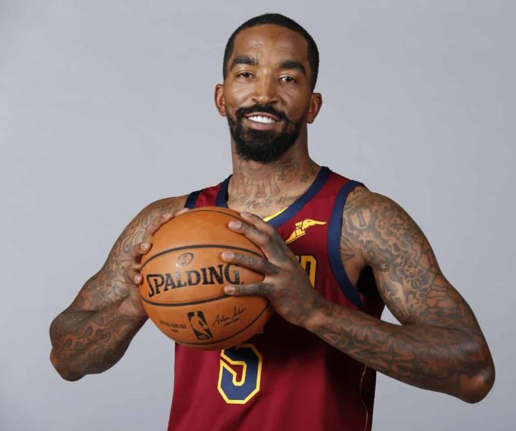 Prefieren en NBA malgastar el dinero que ayudar a necesitado