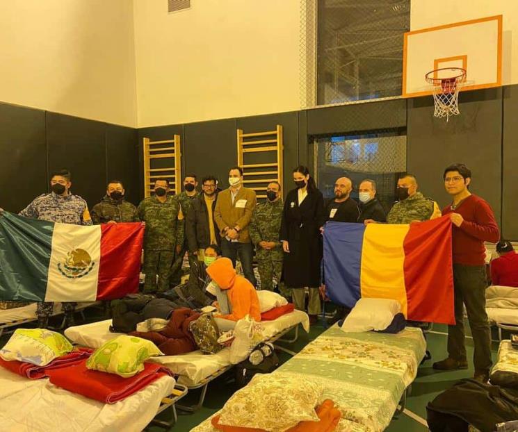 Avión con evacuados de Ucrania realiza parada en Canadá
