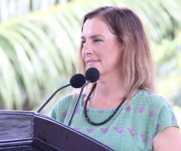A mucha honra, soy Beatriz Gutiérrez de López Obrador