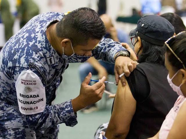 Anuncian vacunación de refuerzo en 5 municipios