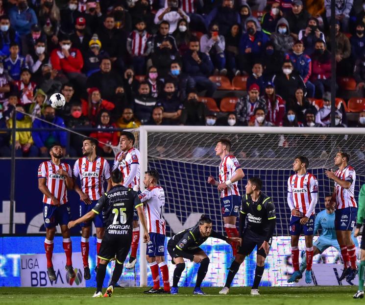 San Luis se deja empatar