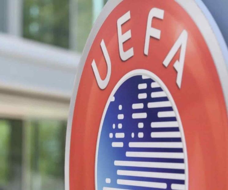 Prohibe UEFA que Bielorrusia juegue sus partidos en casa